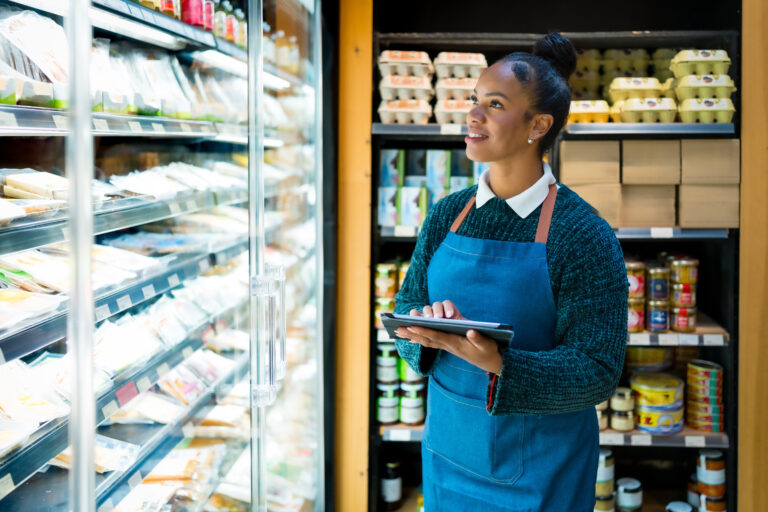 How Lakeside Helps Retailers